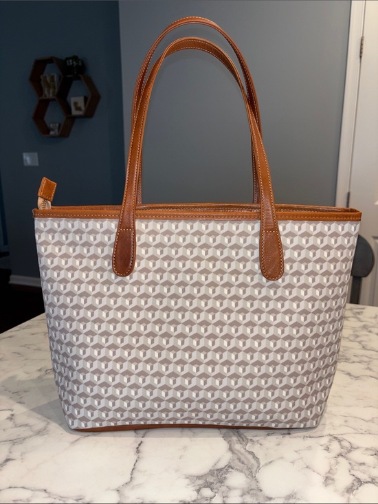 Barrington Handbags - NEVER USED Barrington Sutton Tote- Oyster Grey. Goyard Inspired Pattern!